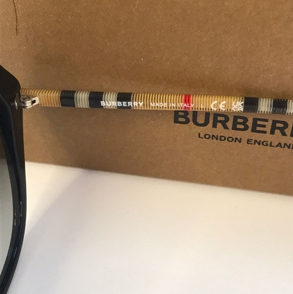 New - 💯 Original New Women's Low Bridge Fit Sunglasses, BE4375F Vanessa - Picture 15 of 16